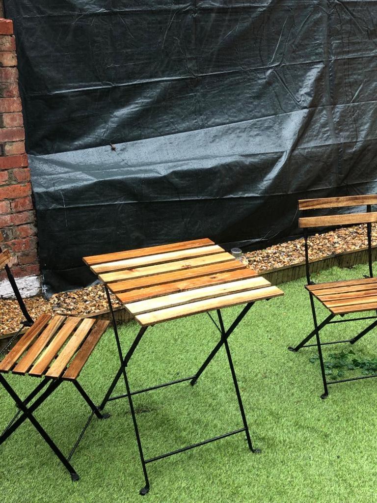 ロンドン Alpha House Bed & Breakfast エクステリア 写真