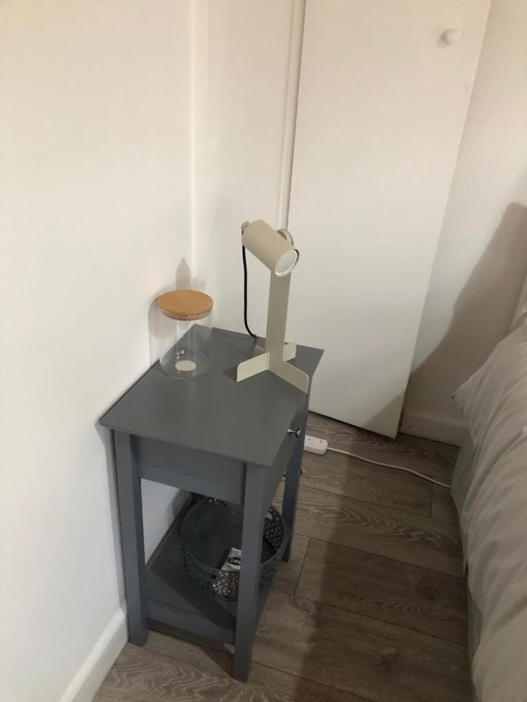 ロンドン Alpha House Bed & Breakfast エクステリア 写真